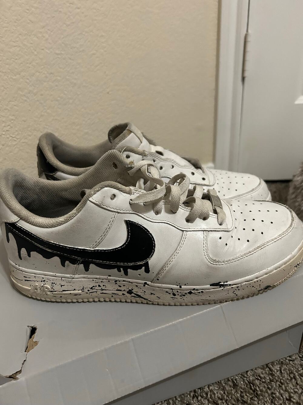 Nike Air Force One Sneakers Mens Size 12 Custom Splatter Paint White Low Top 07